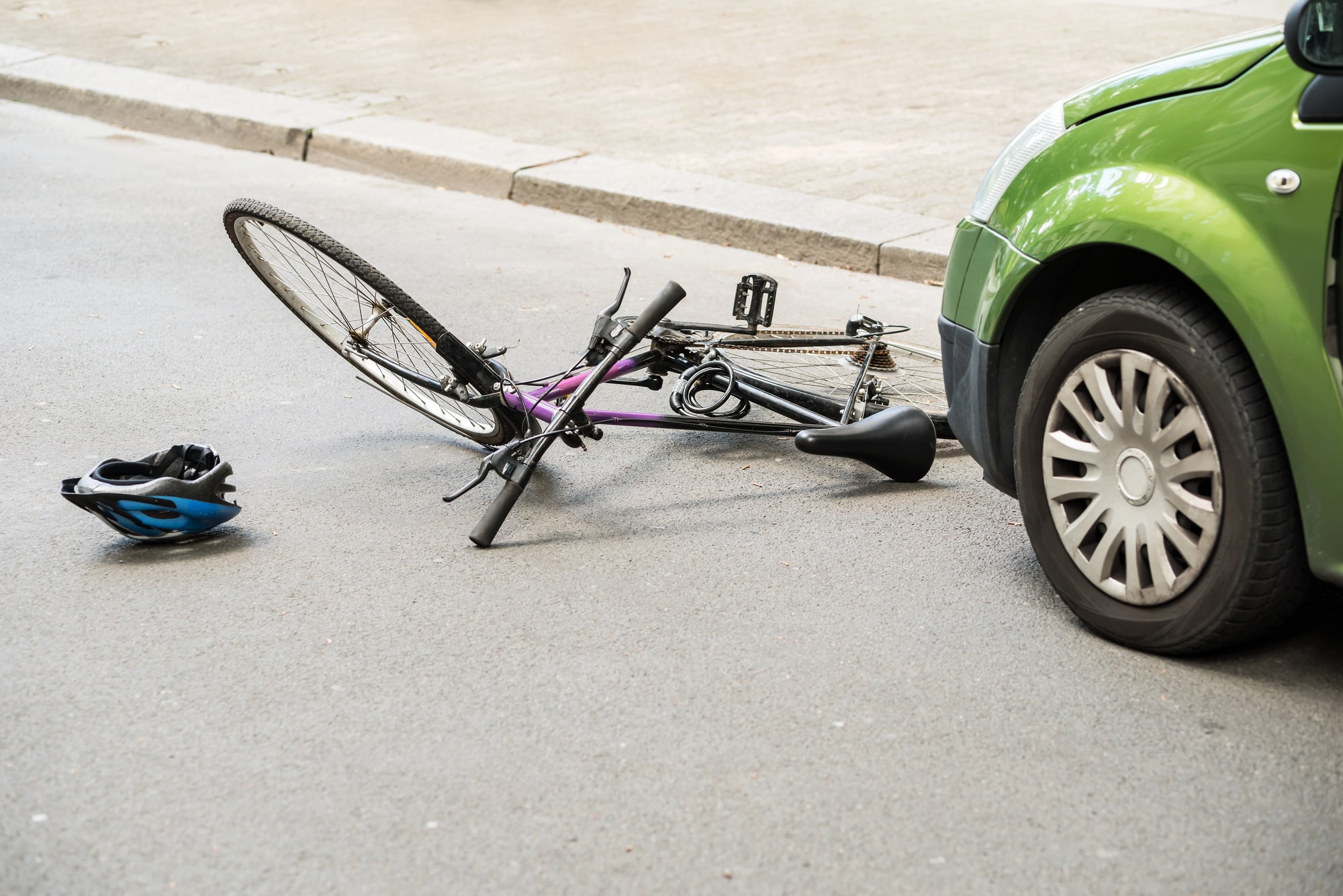 Read more about the article What A Yield Sign Actually Means